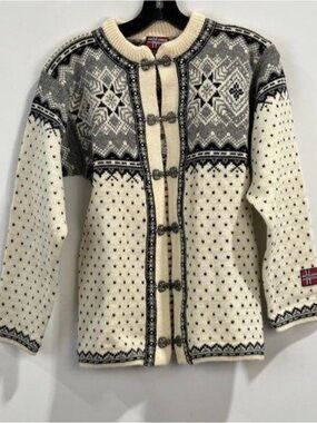 Arctic Circle Norwegian Wool Sweater